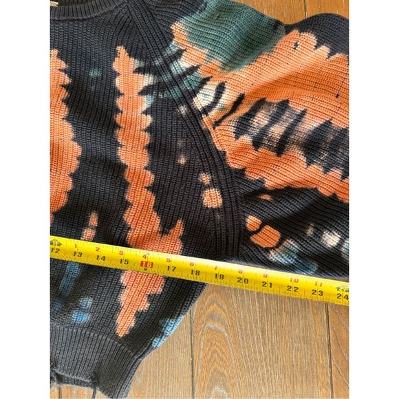 YFB Tie Dye Knit Pullover Sweater Women’s Size Small - Picture 5 of 7